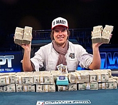 http://resources.pokerstrategy.com/2012/11/14/6817b49a3.jpg